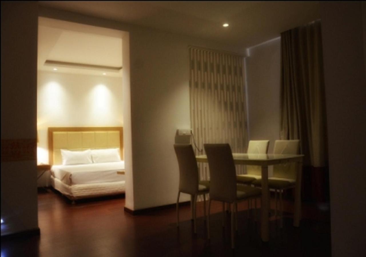 Hotel Amora - Rajnandgaon Raj Nandgaon 外观 照片