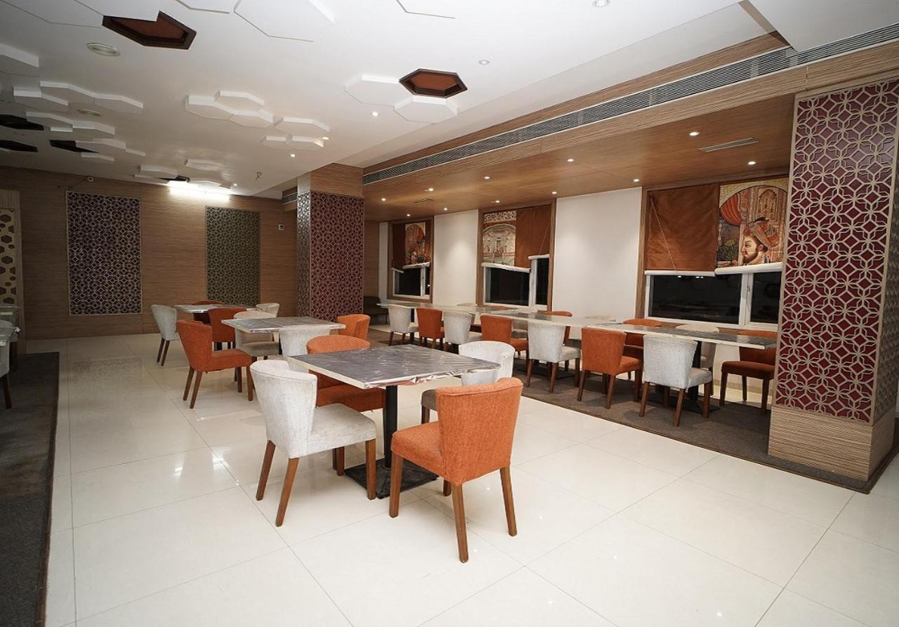 Hotel Amora - Rajnandgaon Raj Nandgaon 外观 照片
