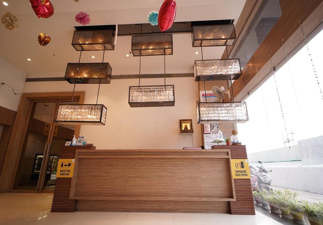 Hotel Amora - Rajnandgaon Raj Nandgaon 外观 照片