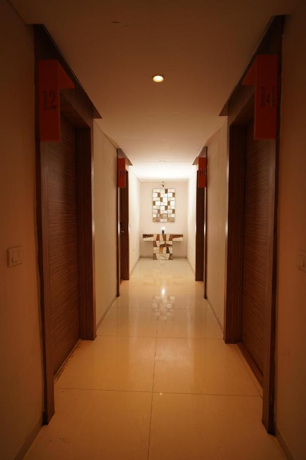 Hotel Amora - Rajnandgaon Raj Nandgaon 外观 照片